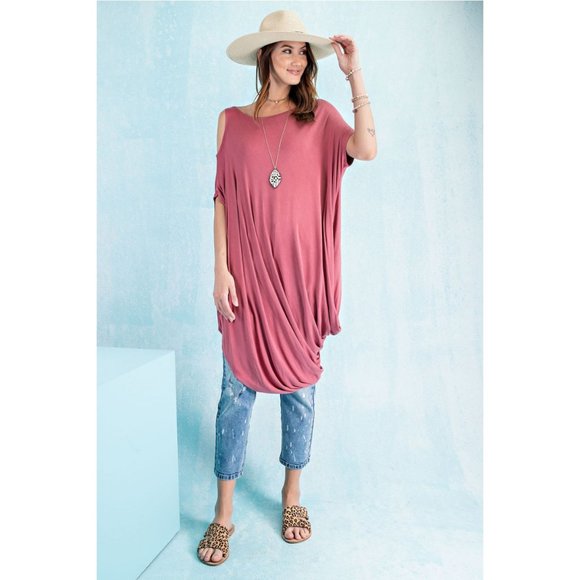 Uneven Short Sleeve Tunic in Marsala - Picture 2 of 5
